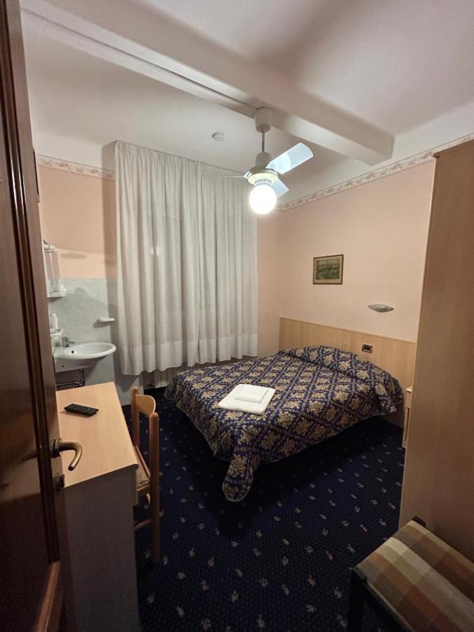 Hotel Marnie