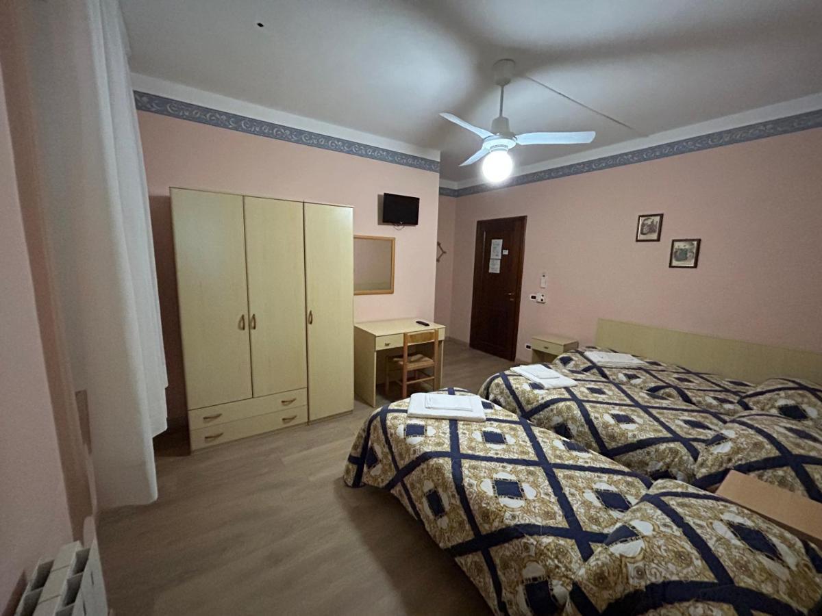Hotel Marnie Massarosa