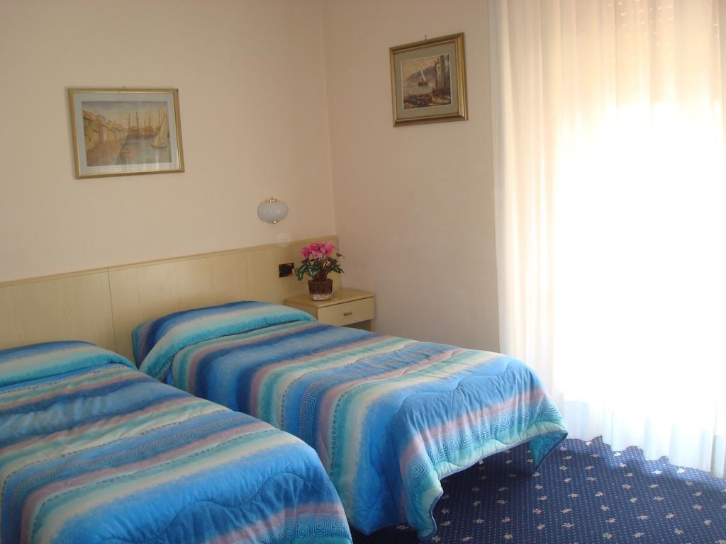 Hotel Marnie Massarosa